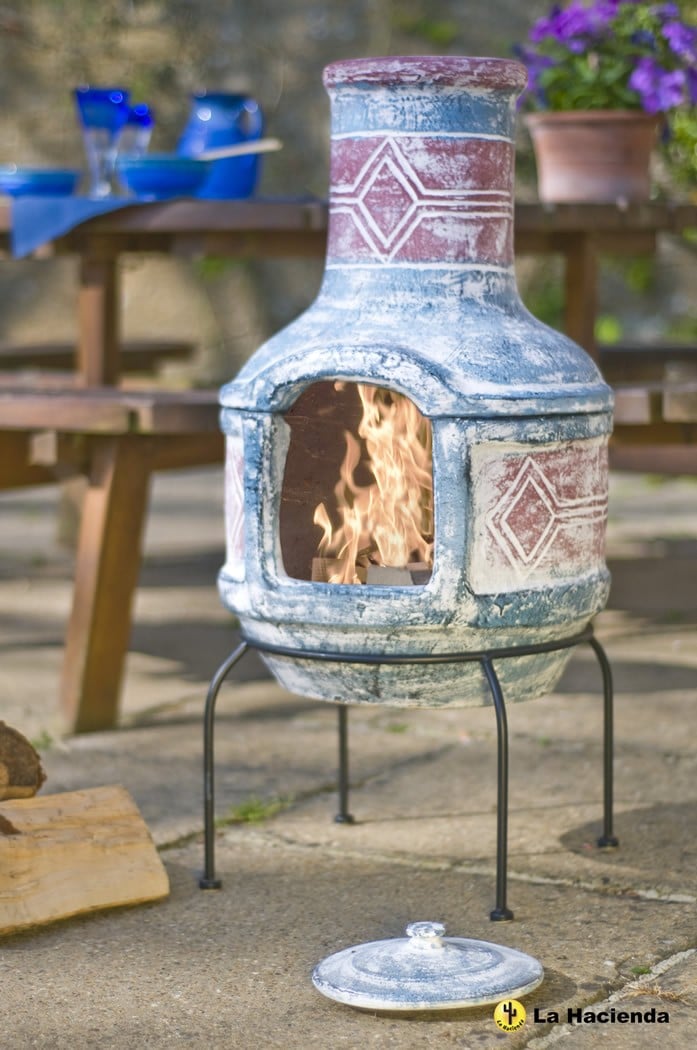 Clay chiminea clearance with grill